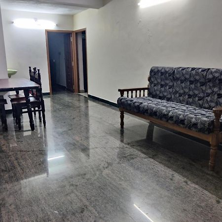 Tulip Villa 3Bhk 2Bhk And 1Bhk Located Near Chunnambar Boat House And Paradise Beach Purnankuppam Exterior photo