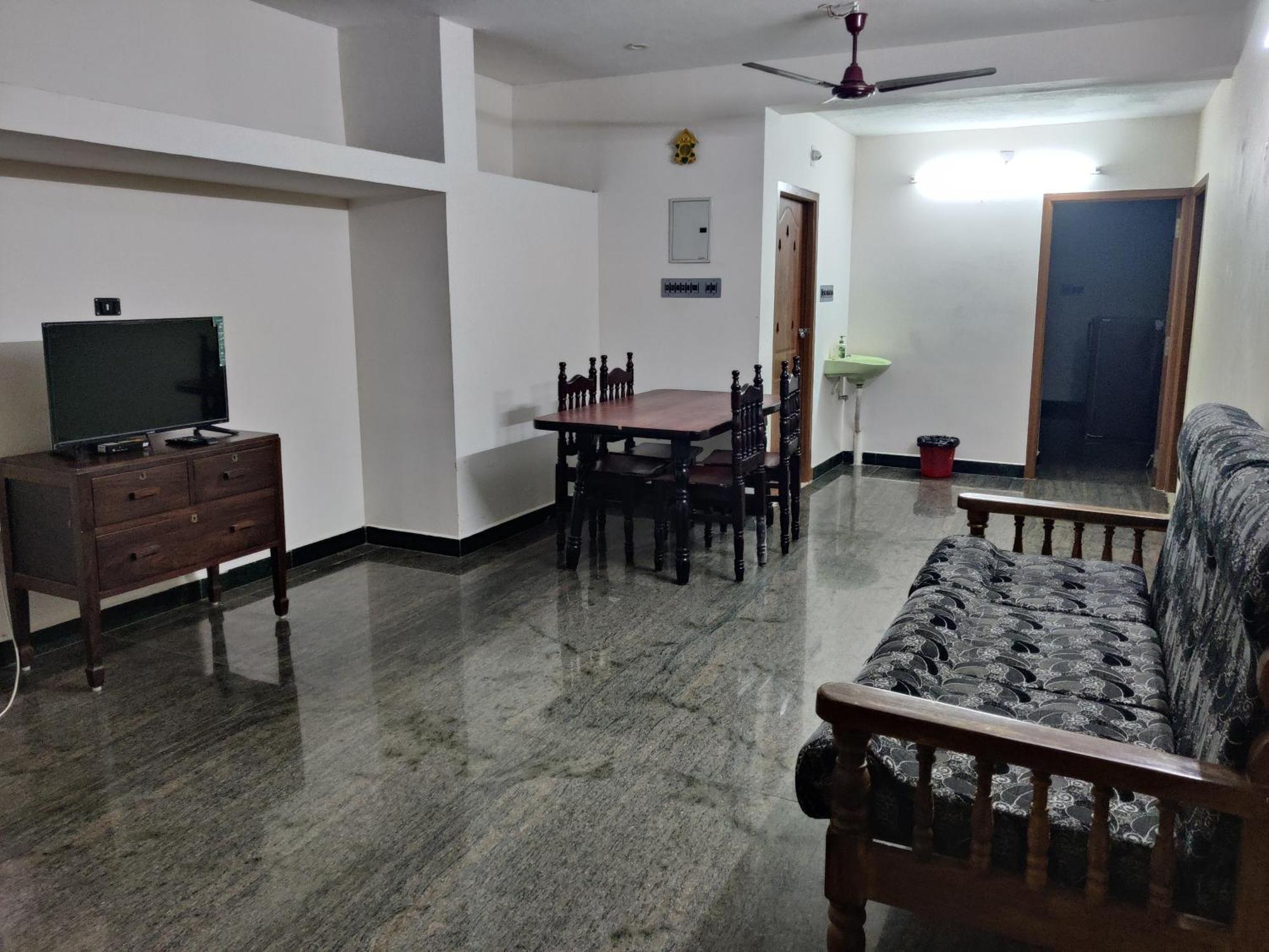 Tulip Villa 3Bhk 2Bhk And 1Bhk Located Near Chunnambar Boat House And Paradise Beach Purnankuppam Exterior photo